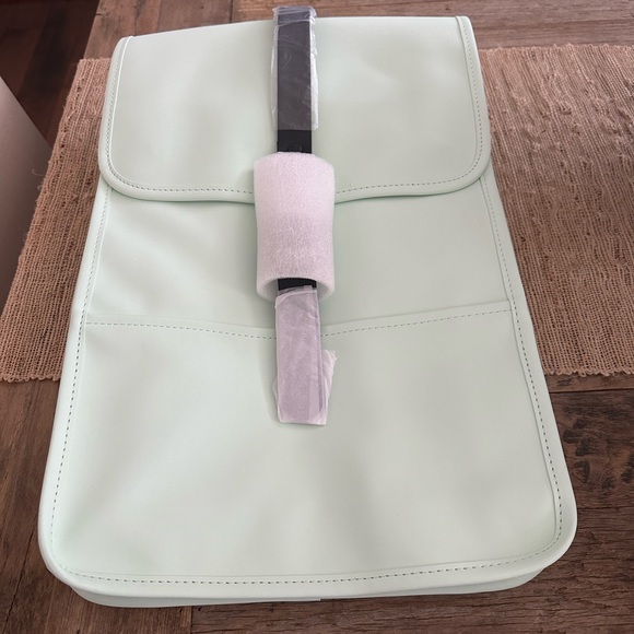 NWT Unisex RAINS Backpack Mini in Mineral - Picture 1 of 9
